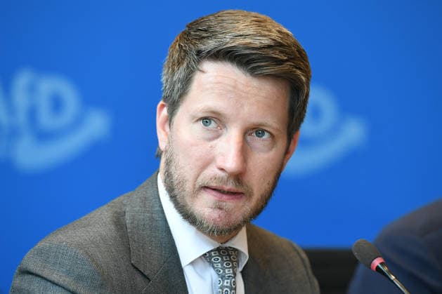 Pressekonferenz der AfD-Fraktion NRW am 16.06.2026 im Landtag in Düsseldorf Dr. Martin Vincentz ( Landessprecher Fraktionsvorsitzender AfD NRW ) *** Press conference of the AfD parliamentary group in North Rhine-Westphalia on June 16, 2026, at the state parliament in Düsseldorf; Dr. Martin Vincentz, State Spokesperson and Chair of the AfD Parliamentary Group in North Rhine-Westphalia,detected_source_language xRx
