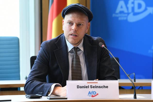 Pressekonferenz der AfD-Fraktion NRW am 16.06.2026 im Landtag in Düsseldorf Daniel Seinsche ( Fraktionsgeschäftsführer AfD NRW ) *** Press conference of the AfD parliamentary group in North Rhine-Westphalia on June 16, 2026, at the state parliament in Düsseldorf; Daniel Seinsche, parliamentary group executive director, AfD North Rhine-Westphalia,detected_source_language xRx