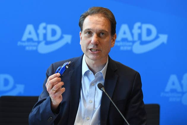 Pressekonferenz der AfD-Fraktion NRW am 16.06.2026 im Landtag in Düsseldorf Christian Loose ( Parlamentarischer Geschäftsführer AfD NRW ) *** Press conference of the AfD parliamentary group in North Rhine-Westphalia on June 16, 2026, at the state parliament in Düsseldorf; Christian Loose, Parliamentary Secretary of the AfD in North Rhine-Westphalia,detected_source_language xRx