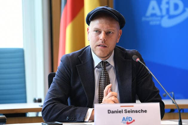 Pressekonferenz der AfD-Fraktion NRW am 16.06.2026 im Landtag in Düsseldorf Daniel Seinsche ( Fraktionsgeschäftsführer AfD NRW ) *** Press conference of the AfD parliamentary group in North Rhine-Westphalia on June 16, 2026, at the state parliament in Düsseldorf; Daniel Seinsche, parliamentary group executive director, AfD North Rhine-Westphalia,detected_source_language xRx