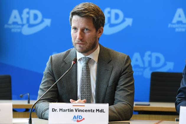 Pressekonferenz der AfD-Fraktion NRW am 16.06.2026 im Landtag in Düsseldorf Dr. Martin Vincentz ( Landessprecher Fraktionsvorsitzender AfD NRW ) *** Press conference of the AfD parliamentary group in North Rhine-Westphalia on June 16, 2026, at the state parliament in Düsseldorf; Dr. Martin Vincentz, State Spokesperson and Chair of the AfD Parliamentary Group in North Rhine-Westphalia,detected_source_language xRx
