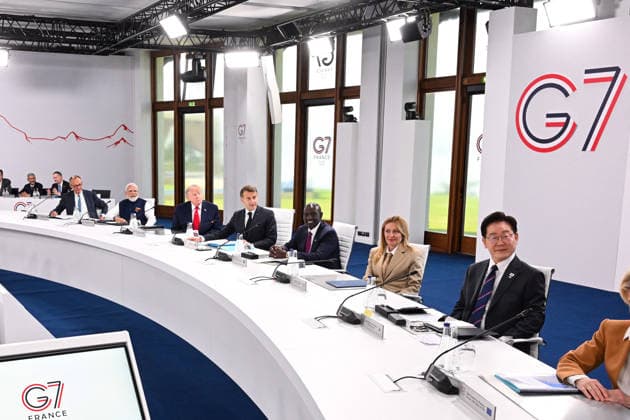 G7 Summit - Working Session International Investment Partnerships German Chancellor Friedrich Merz, India s Prime Minister Narendra Modi, U.S. President Donald Trump, French President Emmanuel Macron, Kenya s President William Ruto, Italian Prime Minister Giorgia Meloni, South Korea s President Lee Jae Myung attend working session with G7 leaders and outreach partners on international investment partnerships, during the G7 summit on June 16, 2026 in Evian-les-Bains, France. Leaders from the Group of 7 (G7) countries convened in Evian, France, near the Swiss border, for their annual summit to discuss challenges to peace and security for Ukraine and Europe, the situation in the Middle East, and other geopolitical issues. Evian-les-Bains Haut  Copyright: xAbdxRabboxAmmar ABACAx