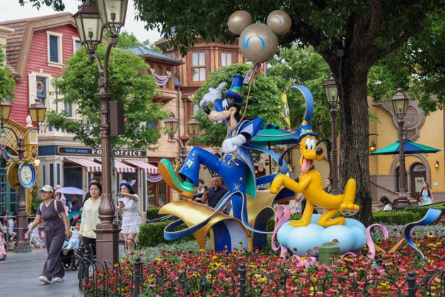SHANGHAI, CHINA - JUNE 16: A theme sculpture marking the 10th anniversary of Shanghai Disney Resort stands on June 16, 2026 in Shanghai, China. The park has received over 100 million visitors since its opening.  Copyright: xVCGx 111648625158