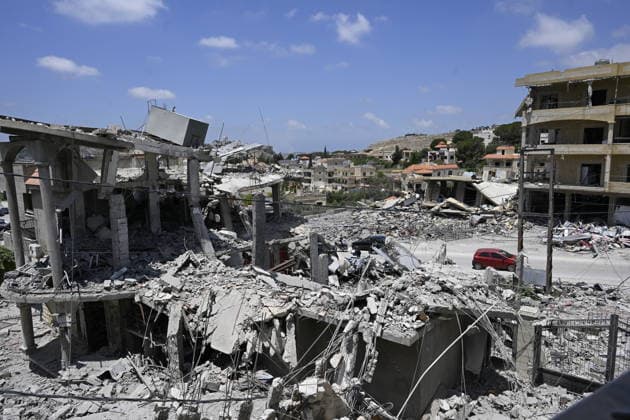 Lebanese residents return to their towns in southern Lebanon TYRE, LEBANON - JUNE 16: A view of destruction after an Israeli attack, as the Lebanese residents return to the town of Shehabiye in southern Lebanon June 16, 2026. Houssam Shbaro Anadolu Tyre Lebanon. Editorial use only. Please get in touch for any other usage.  Copyright: x2026xAnadoluxHoussamxShbarox