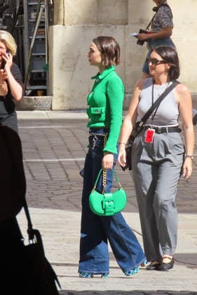 Emily in Paris Set - Paris Lily Collins during the set of the new season of Netflix series Emily in Paris, in Paris, France on June 16, 2026. Photo by ABACAPRESS.COM Paris France  Copyright: xABACAx