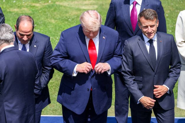 G7 Summit - Family Photo - Evian Egyptian President Abdel Fattah al-Sisi, U.S. President Donald Trump and French President Emmanuel Macron during a family photo at the G7 summit in Evian, France, on Tuesday June 16, 2026. Photo by Dominique Jacovides Pool ABACAPRESS.COM Evian France  Copyright: xJacovidesxDominique Pool ABACAx
