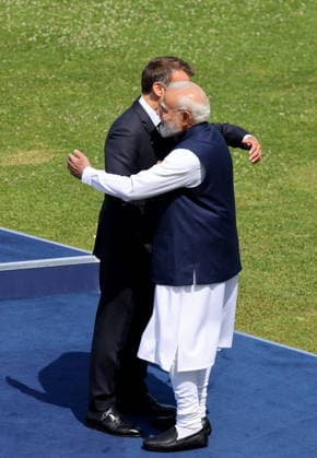 French President Emmanuel Macron welcomes Indian Prime Minister Narendra Modi for the official greeting ahead of a working lunch as part of the G7 summit, in Évian, France, on June 16, 2026. Dominique Jacovides, Bestimage, Évian-les-Bains, France,detected_source_language  Copyright: xDOMINIQUExJACOVIDESx xBESTIMAGExDOMINIQUExJACOVIDESx xBESTIMAGEx