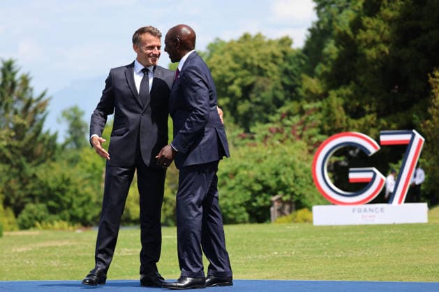 French President Emmanuel Macron welcomes Kenyan President William Ruto R for the official greeting ahead of a working lunch as part of the G7 summit in Evian, eastern France, on June 16, 2026. A G7 summit is scheduled to take place June 15–17 in the French town of Évian-les-Bains, near Switzerland, and will be attended by national leaders, as well as the EU’s foreign policy chief and ministers from Brazil, Canada, the United Arab Emirates, and Turkey. Ludovic Marin, Pool Bestimage, Évian-les-Bains, France,detected_source_language  Copyright: xLudovicxMarin Pool BestimagexLudovicxMarin Pool Bestimagex