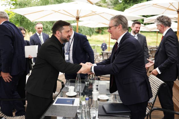 Prime Minister Keir Starmer attends G7 Leaders Summit in Evian, France, 16 June 2026 16 06 2026. Evian, France. Prime Minister Keir Starmer tete-a-tete with Volodymyr Zelenskyy, President of Ukraine during day two of the G7 Leaders Summit with his wife Victoria, hosted by French President Emmanuel Macron in Evian., Credit:Ben Perry B66 Avalon France, Evian  Copyright: xBenxPerryx xB66x xAvalonx 1110583295
