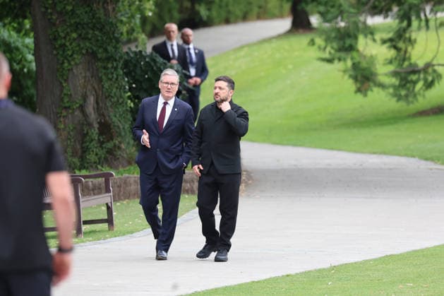 June 16, 2026, Evian, Haute-Savoie, France: Keir Starmer, Prime Minister of the United Kingdom of Great Britain and Northern Ireland, and Volodymyr Zelensky, President of Ukraine, during the Summit of Heads of State and Government. Evian, France, 16 06 2026 Evian France  - ZUMAa289 20260616_zia_a289_100 Copyright: xPierrexTeyssotx
