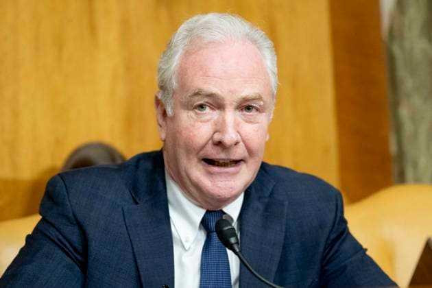 June 16, 2026, Washington, District Of Columbia, USA: U.S. Senator CHRIS VAN HOLLEN (D-MD) speaking at a hearing of the Senate Budget committee at the U.S. Capitol in Washington, D.C. Washington USA - ZUMAb161 20260616_aap_b161_027 Copyright: xMichaelxBrochsteinx