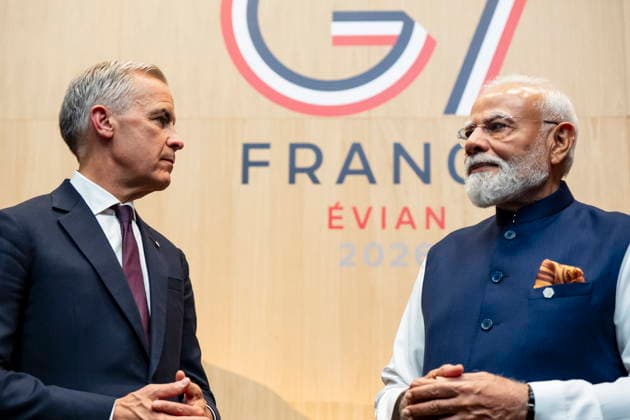 June 16, 2026, Evian-Les-Bains, France: Canadian Prime Minister Mark Carney, left, meets with Prime Minister of India Narendra Modi, during the G7 summit in Evian-les-Bains, France, on Tuesday, June 16, 2026. Evian-Les-Bains France  - ZUMAc35_ 20260616_zaf_c35_070 Copyright: xChristopherxKatsarovx
