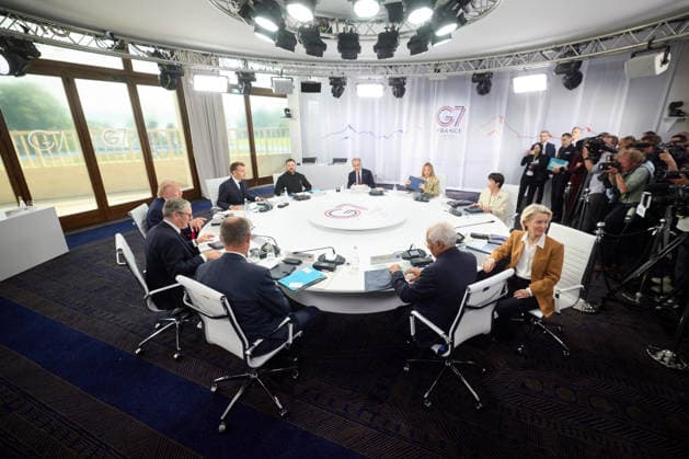 German Chancellor Friedrich Merz, British Prime Minister Kier Starmer, United States President Donald J. Trump, French President Emmanuel Macron, Ukrainian President Volodymyr Zelenskyy, Canadian Prime Minister Mark Carney, Italian President Giorgia Meloni, Japanese Prime Minister Sanae Takaichi, European Commission President Ursula von der Leyen, and European Council President Antonio Costa participate in a round table discussion at the G7 Summit in Evian, France, on Tuesday, June 16, 2026. Photo via Ukrainian Presidential Press Office  WAX2026061603 UKRAINIANxPRESIDENTIALxPRESSxOFFICE