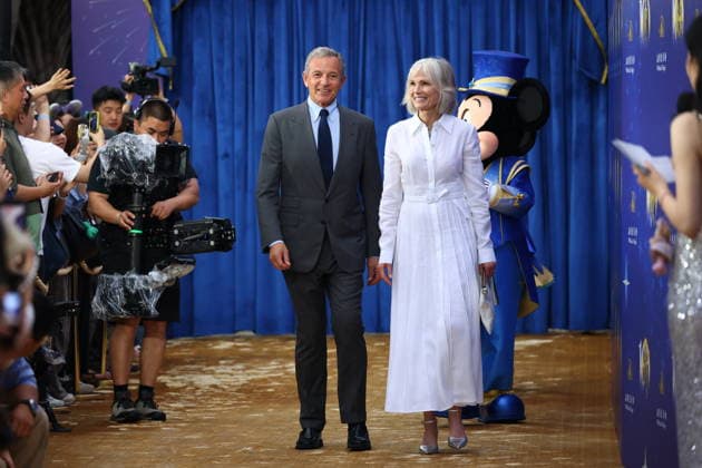 SHANGHAI, CHINA - JUNE 15: Bob Iger, former CEO of the Walt Disney Company, attends the special gala for the 10th anniversary celebration of Shanghai Disney Resort on June 15, 2026 in Shanghai, China. A celebration was held on June 15 to mark the 10th anniversary of Shanghai Disney Resort, which first opened to visitors on June 16, 2016.  Copyright: xVCGx 111648593033