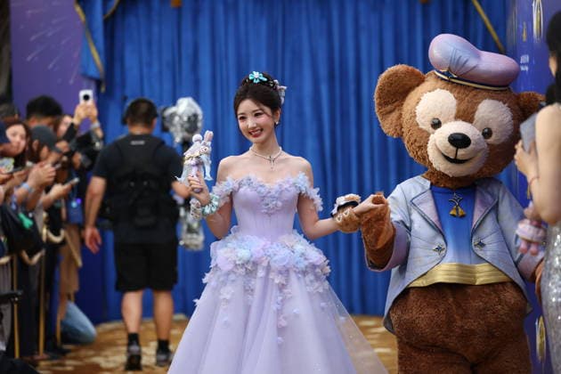 SHANGHAI, CHINA - JUNE 15: Actress Mao Xiaotong attends the special gala for the 10th anniversary celebration of Shanghai Disney Resort on June 15, 2026 in Shanghai, China. A celebration was held on June 15 to mark the 10th anniversary of Shanghai Disney Resort, which first opened to visitors on June 16, 2016.  Copyright: xVCGx 111648593026