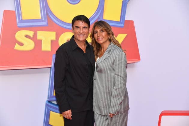 IPA85769327 - Rome, Teatro Sistina: Preview of the movie Toy Story 5. Pictured: Sal Da Vinci and Paola Pugliese  Copyright: xVincenzoxLandix xVincenzoxLandix 85769327