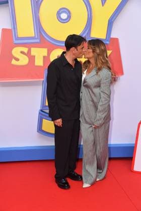 IPA85769338 - Rome, Teatro Sistina: Preview of the movie Toy Story 5. Pictured: Sal Da Vinci and Paola Pugliese  Copyright: xVincenzoxLandix xVincenzoxLandix 85769338