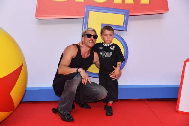 IPA85769366 - Rome, Teatro Sistina: Preview of the movie Toy Story 5. Pictured: Marcello Sacchetta and his son  Copyright: xVincenzoxLandix xVincenzoxLandix 85769366