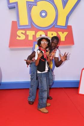 IPA85769491 - Rome, Teatro Sistina: Preview of the movie Toy Story 5. Pictured: Amadou with his father  Copyright: xVincenzoxLandix xVincenzoxLandix 85769491