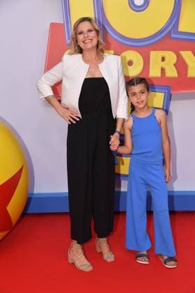 IPA85769551 - Rome, Teatro Sistina: Preview of the movie Toy Story 5. Pictured: Laura Freddi and her daughter  Copyright: xVincenzoxLandix xVincenzoxLandix 85769551