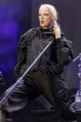 Garbage live at Piece Hall in Halifax, UK, 16 June 2026 Garbage performing live at Piece Hall in Halifax, UK on 16 June 2026. The American band consist of Scottish Shirley Manson in vocals, and American musicians Duke Erikson, Steve Marker and Butch Vig., Credit:Mike Gray MIKE GRAY - B4227 Avalon Halifax, United Kingdom  Copyright: xMikexGrayx xMIKExGRAYx-xB4227x xAvalonx 1110630940