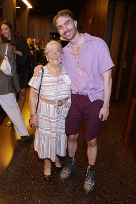 Ernsting s family Fashion Show Waltraud Braeuss, Felix Nieder, Ernsting s family Fashion Show HW 2026, Empire Riverside Hotel, Hamburg, 16.06.2026 *** Ernstings Family Fashion Show Copyright: xEventpressxBecherx