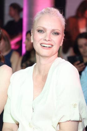 Ernsting s family Fashion Show Franziska Knuppe, Ernsting s family Fashion Show HW 2026, Empire Riverside Hotel, Hamburg, 16.06.2026 *** Ernstings Family Fashion Show Franziska Knuppe, Ernstings Family Fashion Show Fall Winter 2026, Empire Riverside Hotel, Hamburg, June 16, 2026,detected_source_language Copyright: xEventpressxBecherx