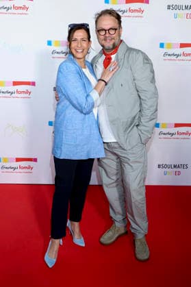 ABB ERNSTINGS- Ulrike Frank, Marc Schubring zu Gast bei der Ernsting s family Fashion Show HW 2026 im Empire Riverside Hotel in Hamburg 16.06.2026 Hamburg Deutschland *** ABB ERNSTINGS Ulrike Frank and Marc Schubring attended the Ernstings family Fall Winter 2026 Fashion Show at the Empire Riverside Hotel in Hamburg on June 16, 2026, Hamburg, Germany,detected_source_language