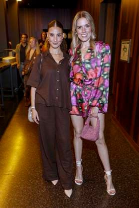 ABB ERNSTINGS- Nadine Menz, Vanessa Meisinger zu Gast bei der Ernsting s family Fashion Show HW 2026 im Empire Riverside Hotel in Hamburg 16.06.2026 Hamburg Deutschland *** ABB ERNSTINGS Nadine Menz and Vanessa Meisinger attended the Ernstings family Fall Winter 2026 Fashion Show at the Empire Riverside Hotel in Hamburg on June 16, 2026, Hamburg, Germany,detected_source_language
