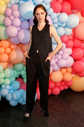 Coco Rocha bei der Ernsting s Family Fashion Show 2026 im Empire Riverside Hotel. Hamburg, 16.06.2026 *** Coco Rocha at the Ernstings Family Fashion Show 2026 at the Empire Riverside Hotel in Hamburg, June 16, 2026,detected_source_language Foto:xC.xTamckex xFuturexImagex ernstings_6767