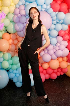 Coco Rocha bei der Ernsting s Family Fashion Show 2026 im Empire Riverside Hotel. Hamburg, 16.06.2026 *** Coco Rocha at the Ernstings Family Fashion Show 2026 at the Empire Riverside Hotel in Hamburg, June 16, 2026,detected_source_language Foto:xC.xTamckex xFuturexImagex ernstings_6770