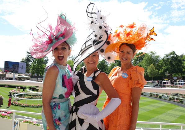 June 17, 2026, Ascot, Berkshire, UK: Ascot, UK. Ladies wearing large hats enjoying the 2nd day of Royal Ascot in Ascot, Berkshire. Royal Ascot is a historic British sporting and social institution, running from Tuesday 16 - Saturday 20 June and was founded by Queen Anne in 1711. Ascot UK  - ZUMAl94_ 20260617_zaf_l94_004 Copyright: xJacquelinexLawriex
