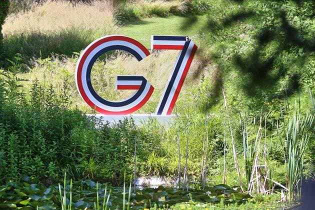 Évian-les-Bains, Frankreich, 17.06.2026: G7-Gipfel: Logo-Aufsteller im Garten des Tagungshotels Hotel Royal *** Évian-les-Bains, France, June 17, 2026 Copyright: xdtsxNachrichtenagenturx dts_123685