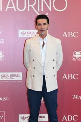 ABC Presents the 17th Bullfighting Award to the Lozano Brothers Alejandro Talavante poses at the photocall during the presentation of ABCs 17th Bullfighting Award on June 17, 2026, in Madrid, Spain ABC BULLFIGHTING AWARD CELEBRITIES PHOTOCALL José Madrid Madrid Spain,detected_source_language Copyright: xJosà xOlivax 7603513