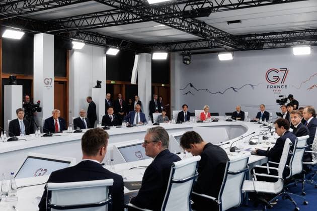 G7 SUMMIT PHOTO PQR LE DAUPHINE Grégory YETCHMENIZA Évian-les-Bains June 17, 2026 Évian-les-Bains, Haute-Savoie, June 17 POOL Le Dauphiné Libéré Working lunch for G7 members, partner countries, and business leaders Ensuring the safe, rapid, and effective deployment of artificial intelligence Grégory Yetchmeniza Le Dauphiné Libéré Evian, France, June 17, 2026 G7 Summit Évian-les-Bains, Haute-Savoie, Rhône-Alpes, France,detected_source_language  Copyright: xPHOTOPQR LExDAUPHINE MAXPPPxGrégoryxYETCHMENIZAx 20260617JDL8969 20260617JDL8969