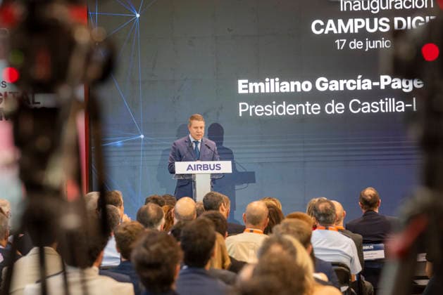 Page Inaugurates the New Airbus Digital Campus in Albacete The president of Castilla-La Mancha, Emiliano García Page, speaks during the inauguration of the new Airbus Digital Campus on June 17, 2026, in Albacete, Castilla-La Mancha, Spain. Airbus inaugurates its new Digital Campus, a center dedicated to training and the development of technological solutions for the aerospace sector. The facility strengthens the company’s industrial and innovation presence in Castilla-La Mancha. JUNE 17, 2026 Víctor Ferná Albacete, Castilla-La Mancha Albacete, Castilla-La Mancha, Spain,detected_source_language  Copyright: xVictorxFernandezx 7603766