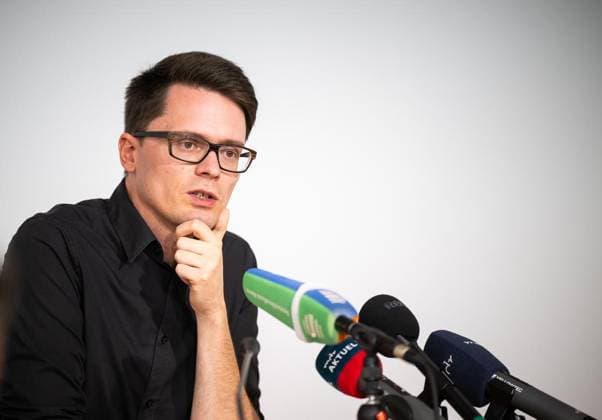 8. THÜRINGER LANDTAG - LPK ** NUR FÜR REDAKTIONELLE ZWECKE ** EDITORIAL USE ONLY **<p>17 06 2026-Erfurt: Thüringer Landtag Landespressekonferenz mit den Vorsitzenden der Landtagsfraktionen vor der nächsten Landtagssitzung im Foto: Christian Schaft (Linke) ( Deutschland Thueringen Erfurt Copyright: SaschaxFromm *** 8 THURINGIAN STATE PARLIAMENT LPK FOR EDITORIAL USE ONLY EDITORIAL USE ONLY June 17, 2026, Erfurt, Thuringian State Parliament Copyright: SaschaxFromm doc86bt7l519xfgfp8hns9 ,EDITORIAL USE ONLY