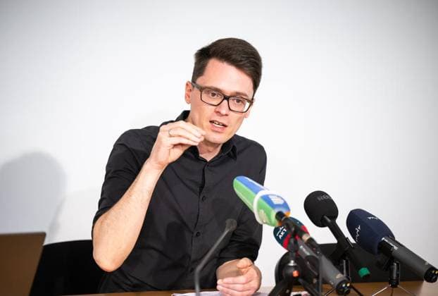 8. THÜRINGER LANDTAG - LPK ** NUR FÜR REDAKTIONELLE ZWECKE ** EDITORIAL USE ONLY **<p>17 06 2026-Erfurt: Thüringer Landtag Landespressekonferenz mit den Vorsitzenden der Landtagsfraktionen vor der nächsten Landtagssitzung im Foto: Christian Schaft (Linke) ( Deutschland Thueringen Erfurt Copyright: SaschaxFromm *** 8 THURINGIAN STATE PARLIAMENT LPK FOR EDITORIAL USE ONLY EDITORIAL USE ONLY June 17, 2026, Erfurt, Thuringian State Parliament Copyright: SaschaxFromm doc86bt7n45zg511gnswnz2 ,EDITORIAL USE ONLY