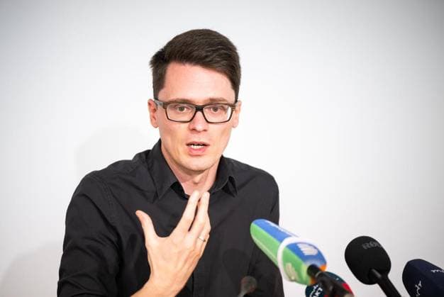 8. THÜRINGER LANDTAG - LPK ** NUR FÜR REDAKTIONELLE ZWECKE ** EDITORIAL USE ONLY **<p>17 06 2026-Erfurt: Thüringer Landtag Landespressekonferenz mit den Vorsitzenden der Landtagsfraktionen vor der nächsten Landtagssitzung im Foto: Christian Schaft (Linke) ( Deutschland Thueringen Erfurt Copyright: SaschaxFromm *** 8 THURINGIAN STATE PARLIAMENT LPK FOR EDITORIAL USE ONLY EDITORIAL USE ONLY June 17, 2026, Erfurt, Thuringian State Parliament Copyright: SaschaxFromm doc86bt7n83tjn129kgd1bz8 ,EDITORIAL USE ONLY