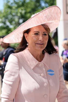 17.06.2026, Ascot, Windsor, GBR - Portrait of Carole Elizabeth Middleton. Ascot racecourse. (Middleton, Mutter, Portrait, Portraet, Royals) 260617D505ROYAL_ASCOT.JPG *** June 17, 2026, Ascot, Windsor, GBR Portrait of Carole Elizabeth Middleton at Ascot Racecourse Middleton, mother, portrait, Royals 260617D505ROYAL ASCOT JPG,detected_source_language