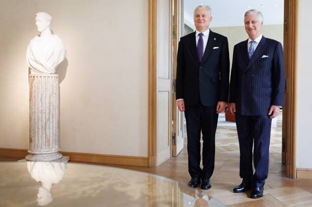 Lithuanian President Gitanas Nauseda, is welcomed by and King Philippe - Filip of Belgium prior to a meeting at the Royal Palace in Brussels on Wednesday 17 June 2026.  BENOITxDOPPAGNE 177931756