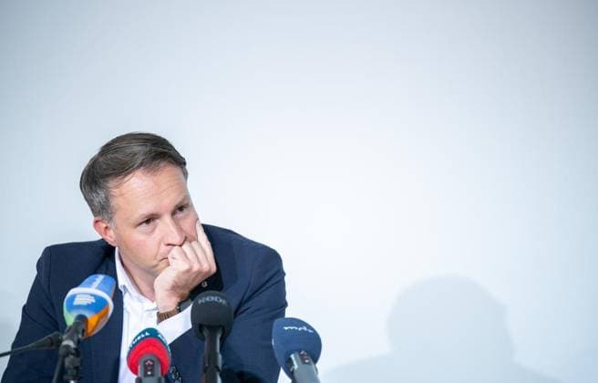 8. THÜRINGER LANDTAG - LPK ANDREAS BÜHL (CDU) ** NUR FÜR REDAKTIONELLE ZWECKE ** EDITORIAL USE ONLY **<p>17 06 2026-Erfurt: Thüringer Landtag Landespressekonferenz mit den Vorsitzenden der Landtagsfraktionen vor der nächsten Landtagssitzung im Foto: Andreas Bühl (CDU) ( Deutschland Thueringen Erfurt Copyright: SaschaxFromm *** 8 THURINGIAN STATE PARLIAMENT LPK ANDREAS BÜHL CDU FOR EDITORIAL USE ONLY EDITORIAL USE ONLY June 17, 2026 Erfurt Thuringian State Parliament State Press Conference with the leaders of the state parliamentary groups ahead of the next state parliament session. Photo Copyright: SaschaxFromm doc86bvne9p3gg11o4qo1cgd ,EDITORIAL USE ONLY