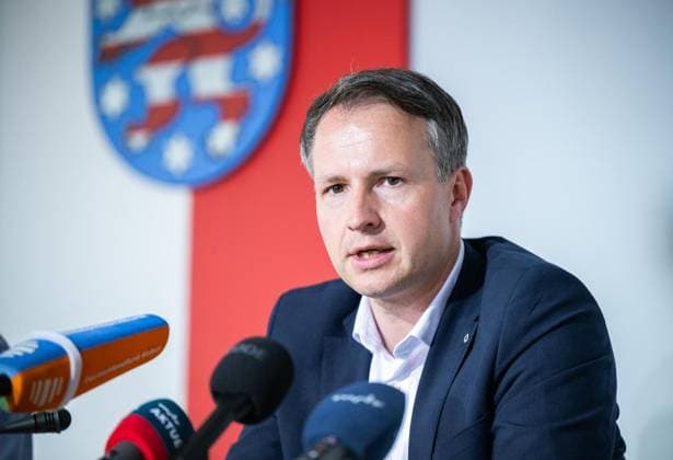 8. THÜRINGER LANDTAG - LPK ANDREAS BÜHL (CDU) ** NUR FÜR REDAKTIONELLE ZWECKE ** EDITORIAL USE ONLY **<p>17 06 2026-Erfurt: Thüringer Landtag Landespressekonferenz mit den Vorsitzenden der Landtagsfraktionen vor der nächsten Landtagssitzung im Foto: Andreas Bühl (CDU) ( Deutschland Thueringen Erfurt Copyright: SaschaxFromm *** 8 THURINGIAN STATE PARLIAMENT LPK ANDREAS BÜHL CDU FOR EDITORIAL USE ONLY EDITORIAL USE ONLY June 17, 2026 Erfurt Thuringian State Parliament State Press Conference with the leaders of the state parliamentary groups ahead of the next state parliament session. Photo Copyright: SaschaxFromm doc86bvng8opg21ipos71cjt ,EDITORIAL USE ONLY