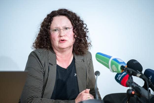 8. THÜRINGER LANDTAG - LPK SIGRID HUPACH (BSW) ** NUR FÜR REDAKTIONELLE ZWECKE ** EDITORIAL USE ONLY **<p>17 06 2026-Erfurt: Thüringer Landtag Landespressekonferenz mit den Vorsitzenden der Landtagsfraktionen vor der nächsten Landtagssitzung im Foto: Sigrid Hupach (BSW) ( Deutschland Thueringen Erfurt Copyright: SaschaxFromm *** 8 THURINGIAN STATE PARLIAMENT LPK SIGRID HUPACH BSW FOR EDITORIAL USE ONLY EDITORIAL USE ONLY June 17, 2026 Erfurt Thuringian State Parliament State Press Conference with the leaders of the state parliamentary groups ahead of the next state parliament session. Photo Copyright: SaschaxFromm doc86bvnh9zdvai74nvn1u ,EDITORIAL USE ONLY