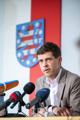 8. THÜRINGER LANDTAG - LPK LUTZ LIEBSCHER (SPD) ** NUR FÜR REDAKTIONELLE ZWECKE ** EDITORIAL USE ONLY **<p>17 06 2026-Erfurt: Thüringer Landtag Landespressekonferenz mit den Vorsitzenden der Landtagsfraktionen vor der nächsten Landtagssitzung im Foto: Lutz Liebscher (SPD) ( Deutschland Thueringen Erfurt Copyright: SaschaxFromm *** 8 THURINGIAN STATE PARLIAMENT LPK LUTZ LIEBSCHER SPD FOR EDITORIAL USE ONLY EDITORIAL USE ONLY June 17, 2026 Erfurt Thuringian State Parliament State Press Conference with the leaders of the state parliamentary groups ahead of the next state parliament session. Photo Copyright: SaschaxFromm doc86bvmk959i1jd9mgncy ,EDITORIAL USE ONLY