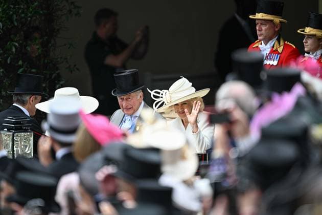 King Charles III and Queen Camilla attend second day of Royal Ascot BERKSHIRE, UNITED KINGDOM - JUNE 17: King Charles III and Queen Camilla attend the second day of the traditional Royal Ascot horse racing event, which has been held since 1711, in Berkshire, United Kingdom on June 17, 2026. Rasid Necati Aslim Anadolu Berkshire United Kingdom. Editorial use only. Please get in touch for any other usage.  Copyright: x2026xAnadoluxRasidxNecatixAslimx