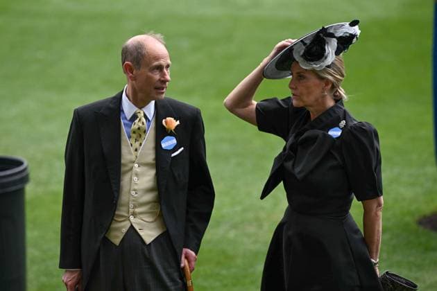 British royal family attends the Royal Ascot 2026 BERKSHIRE, UNITED KINGDOM - JUNE 17: Prince Edward, Duke of Edinburgh (L) and Sophie, Duchess of Edinburgh (R) attend the second day of the traditional Royal Ascot horse racing event, which has been held since 1711, in Berkshire, United Kingdom on June 17, 2026. Rasid Necati Aslim Anadolu Berkshire United Kingdom. Editorial use only. Please get in touch for any other usage.  Copyright: x2026xAnadoluxRasidxNecatixAslimx