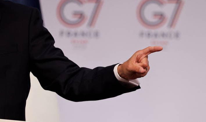 French President Emmanuel Macron during the closing press conference of the G7 summit in Évian-les-Bains, France, on June 17, 2026. Dominique Jacovides Bestimage French President Emmanuel Macron during the closing press conference of the G7 summit in Évian-les-Bains, France, on June 17, 2026 Évian-les-Bains France,detected_source_language  Copyright: xDOMINIQUExJACOVIDESx xBESTIMAGExDOMINIQUExJACOVIDESx xBESTIMAGEx