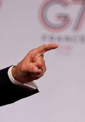 French President Emmanuel Macron during the closing press conference of the G7 summit in Évian-les-Bains, France, on June 17, 2026. Dominique Jacovides Bestimage French President Emmanuel Macron during the closing press conference of the G7 summit in Évian-les-Bains, France, on June 17, 2026 Évian-les-Bains France,detected_source_language  Copyright: xDOMINIQUExJACOVIDESx xBESTIMAGExDOMINIQUExJACOVIDESx xBESTIMAGEx