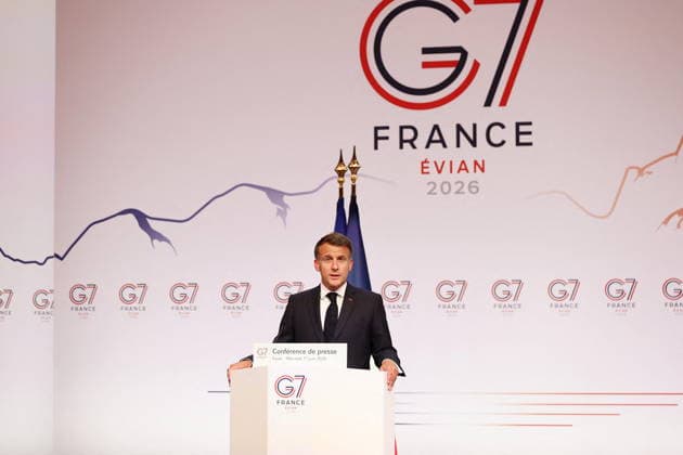 French President Emmanuel Macron during the closing press conference of the G7 summit in Évian-les-Bains, France, on June 17, 2026. Dominique Jacovides Bestimage French President Emmanuel Macron during the closing press conference of the G7 summit in Évian-les-Bains, France, on June 17, 2026 Évian-les-Bains France,detected_source_language  Copyright: xDOMINIQUExJACOVIDESx xBESTIMAGExDOMINIQUExJACOVIDESx xBESTIMAGEx